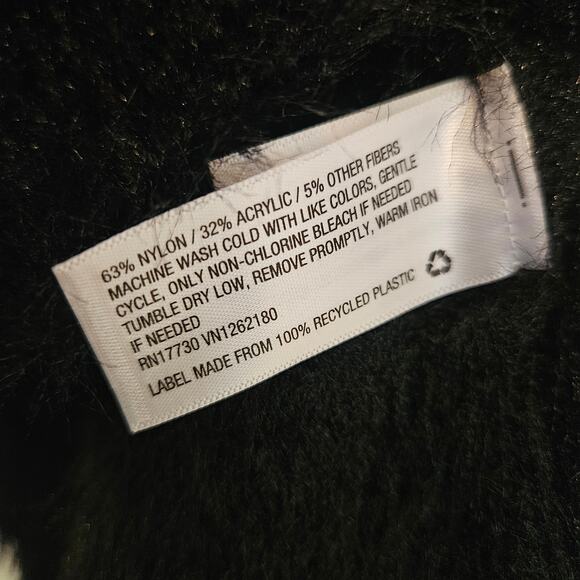 A New Day Black Fuzzy Soft Faux Fur Sweater Sz Large - Picture 4 of 6